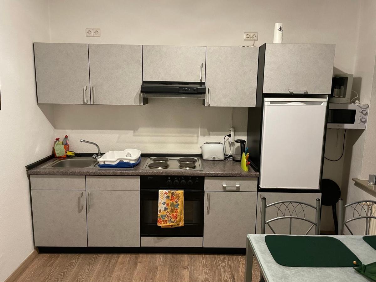 Mit Freenettv, Wlan & Nespresso In Lage Von Appartement